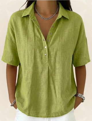 Sonja comfortable collared blouse, close-up of collar and button detail