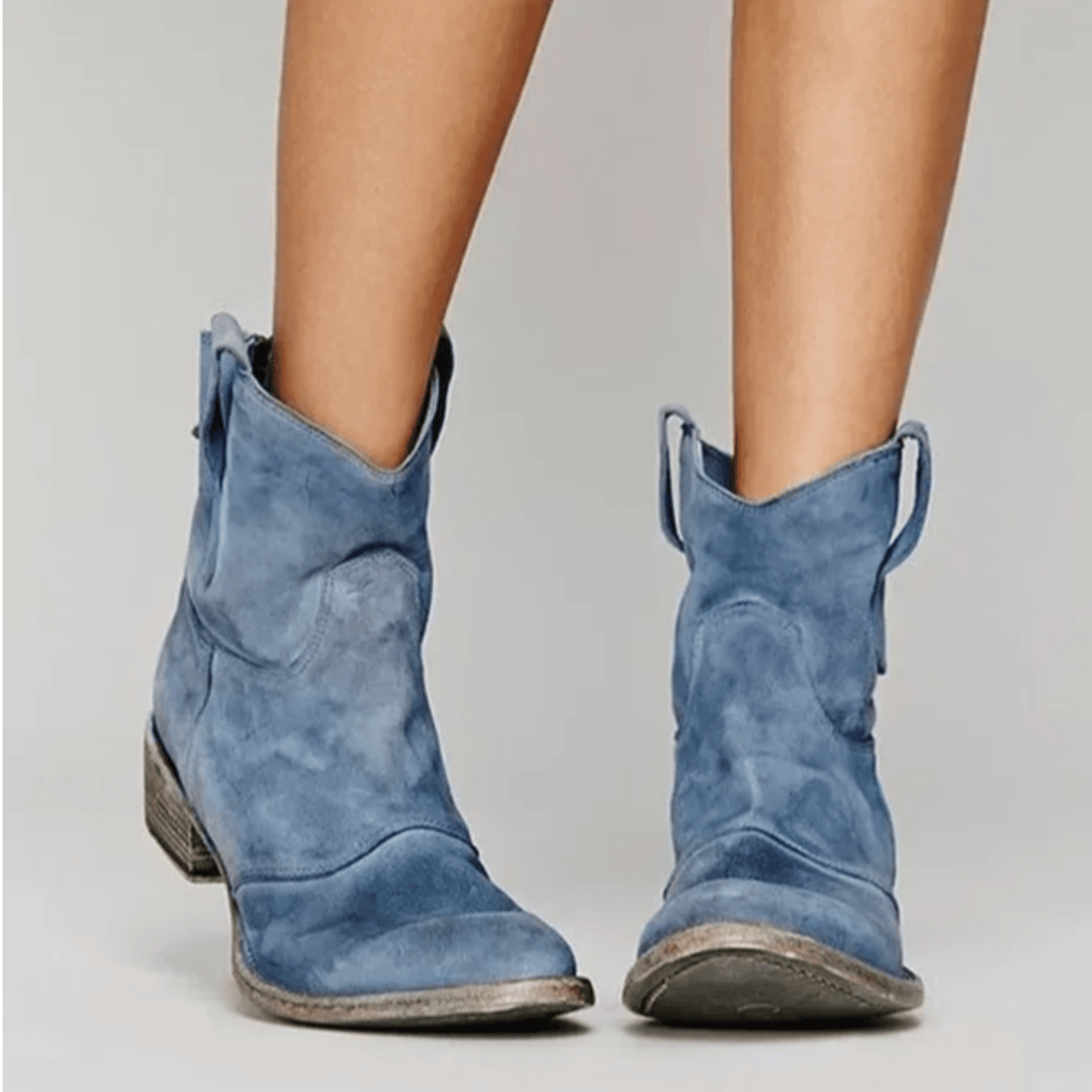 Charlotte comfortable suede ankle boots in blue, rounded toe and low heel