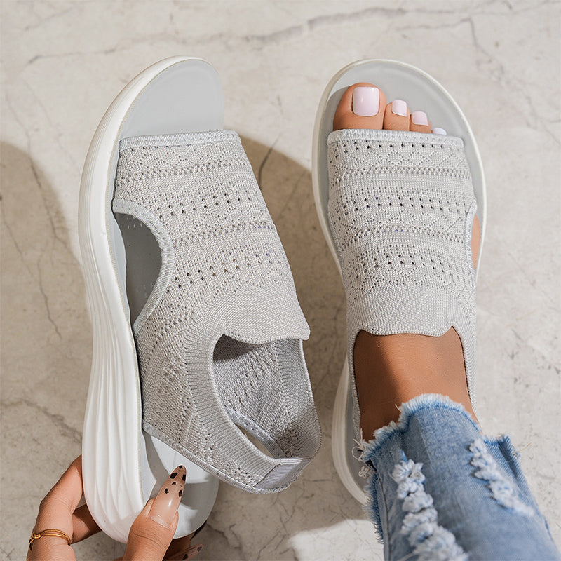 Anne comfortable platform sandals in Grey
