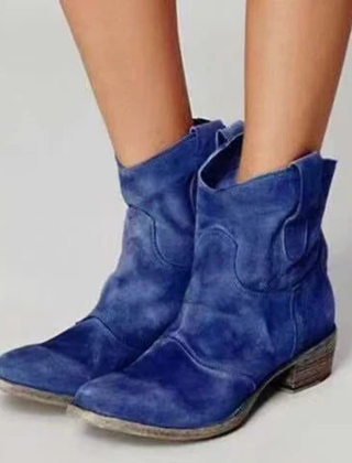 Charlotte comfortable suede ankle boots in dark blue, rounded toe and low heel