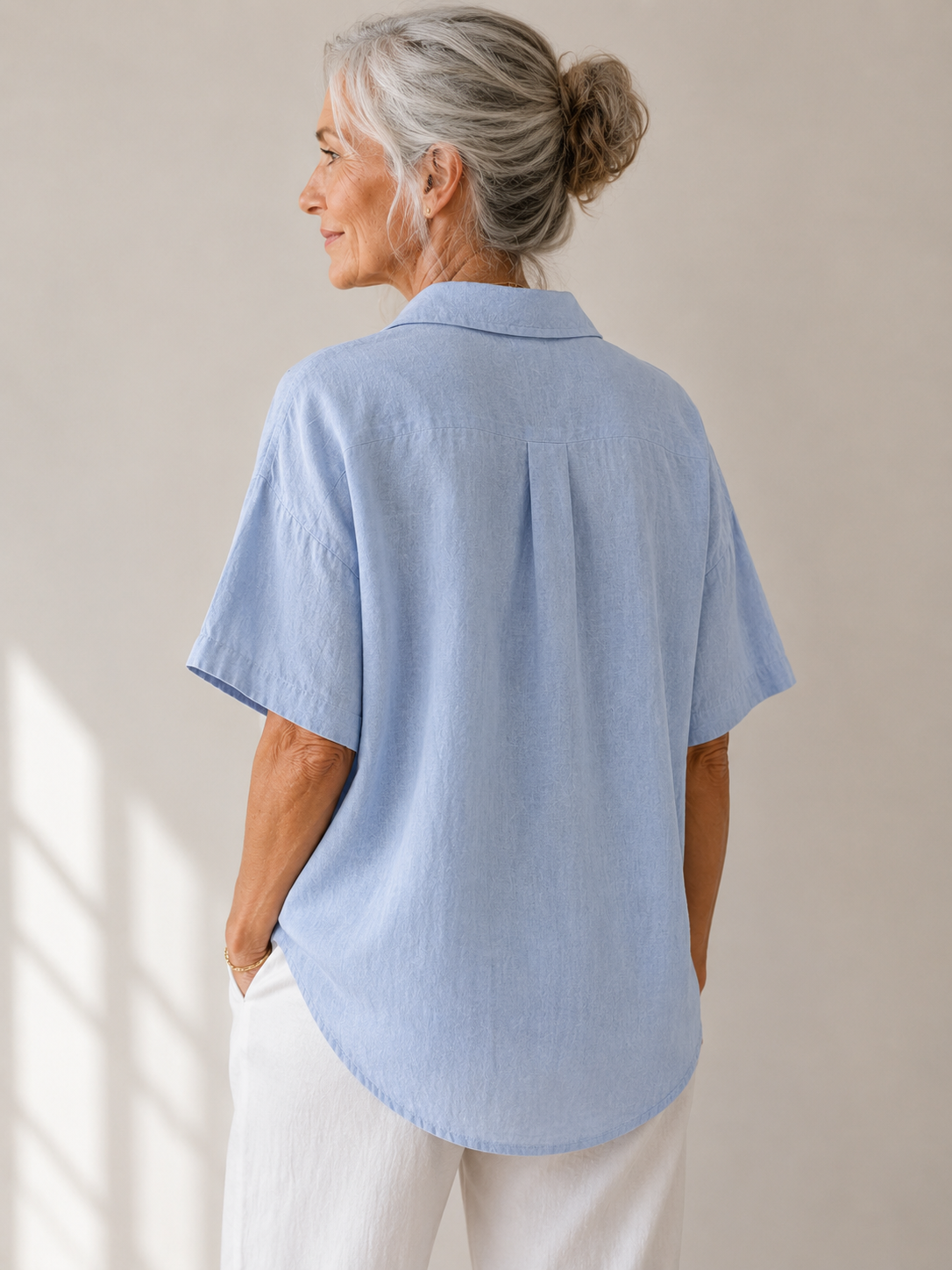 Sonja comfortable collared blouse in blue