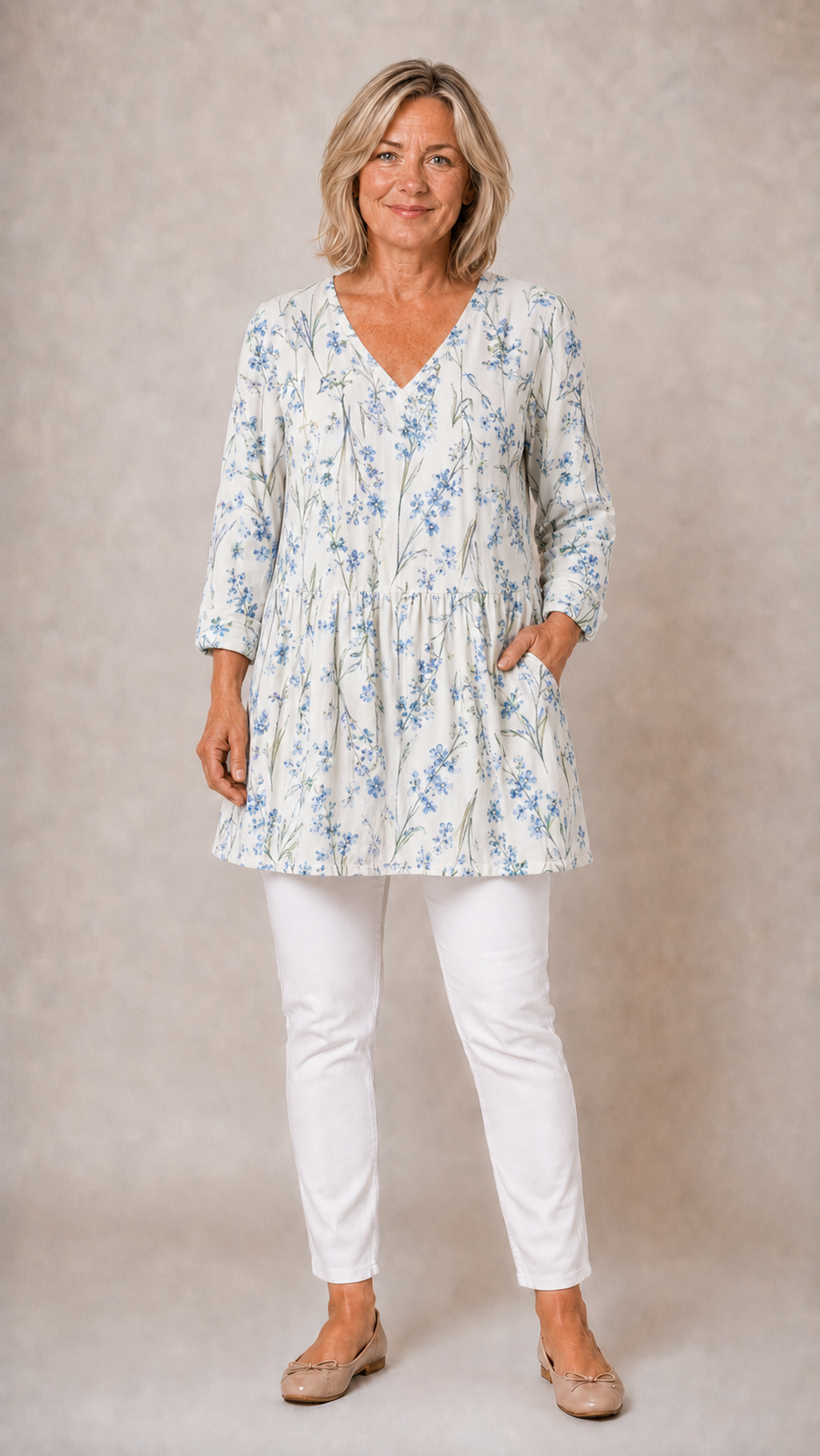 Lenora | Long Blouse with V-Neck