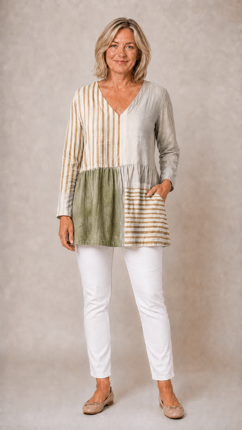 Natalie | Long Blouse with V-Neck