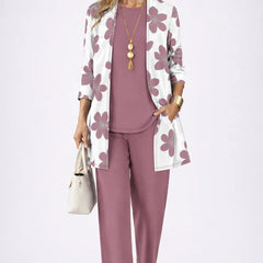 Comfortable three-piece set colour variant