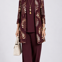 Comfortable three-piece set colour variant