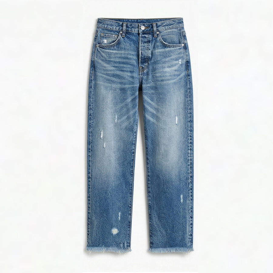 Women's cropped straight leg jeans in Classic Blue.