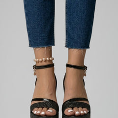 Women's slip-on sandals with a contoured footbed