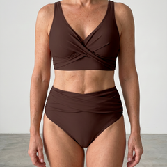 ELLA | Body-Shaping Bikini - Lifestyle