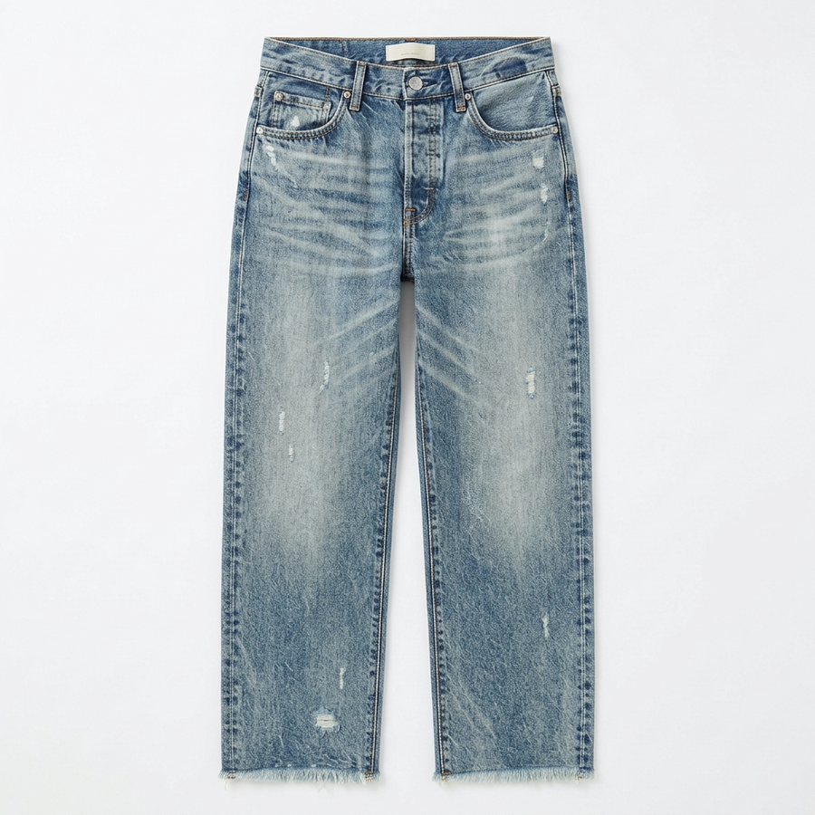 Women's cropped straight leg jeans in Vintage Blue.