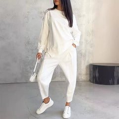 Women's relaxed irregular hem sweatshirt and pants set in white
