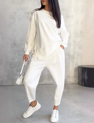 Women's relaxed irregular hem sweatshirt and pants set in white